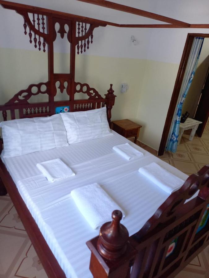 Rhino Apartment Watamu Exterior foto